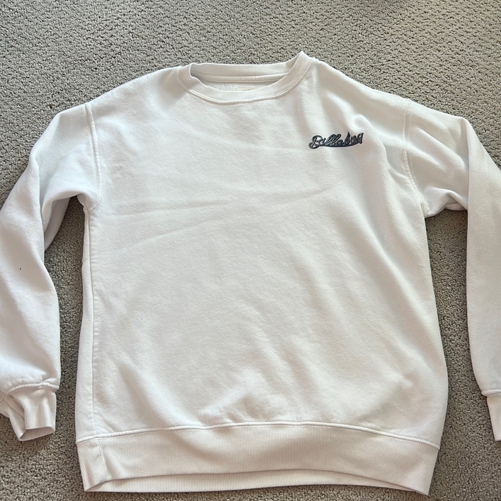 Billabong white crewneck never worn size small